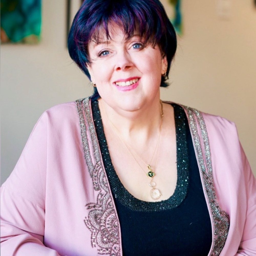 Meet your Posher, Julie